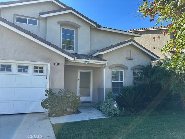 $3,650 | 8941 Carnation Drive, Corona, CA 92883