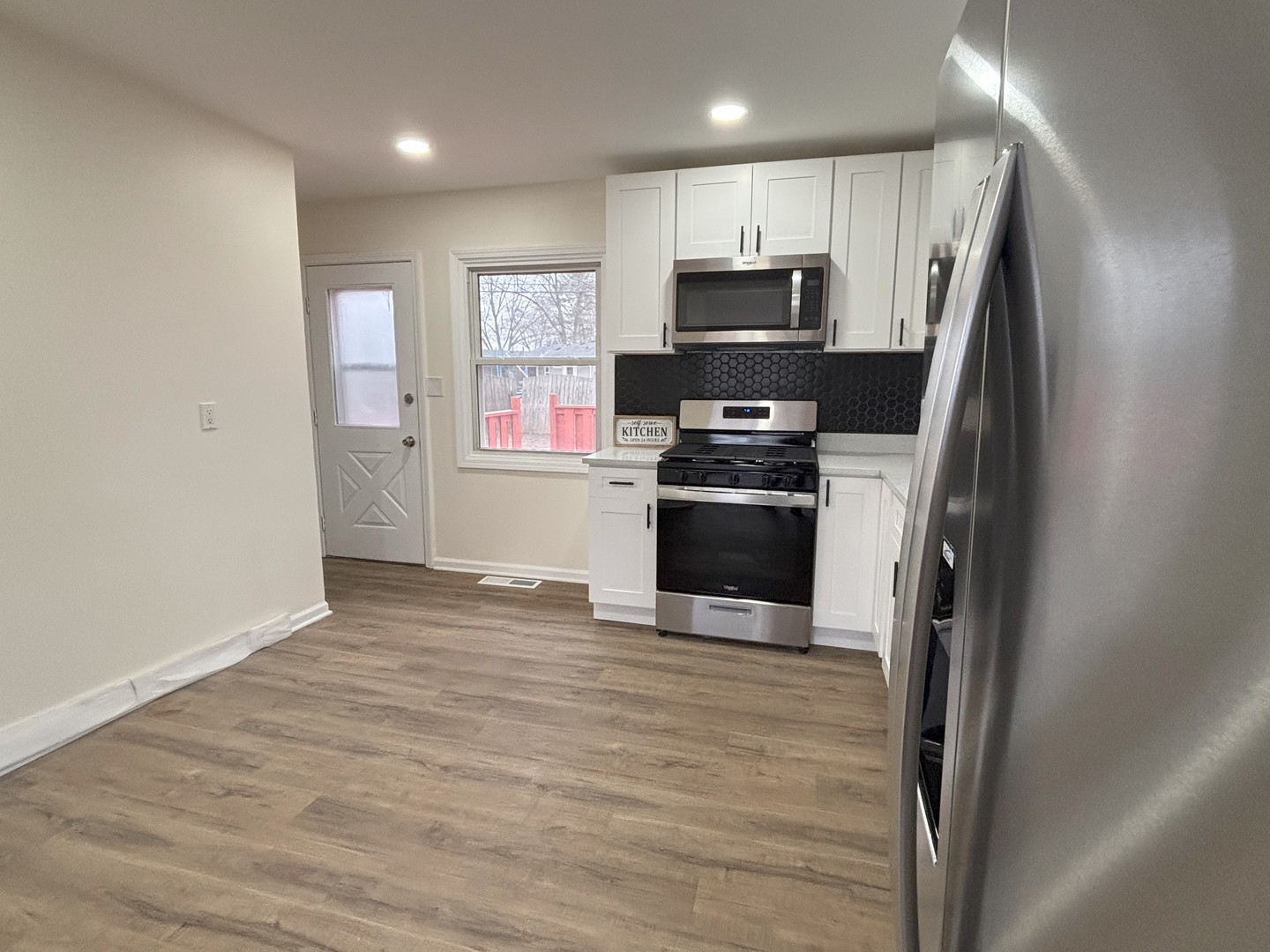 2403 Manor Lane McHenry, IL 60051 - Photo 5 of 15