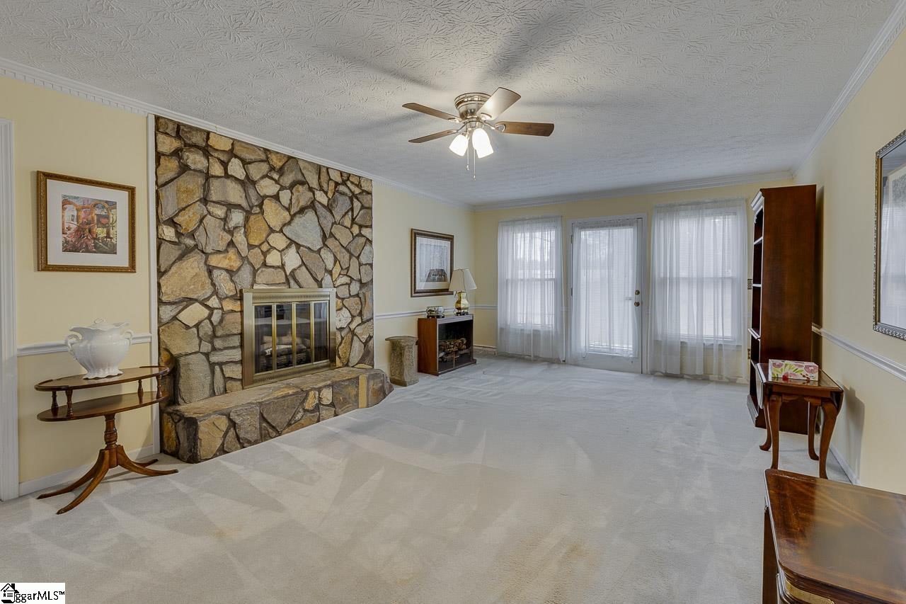 123 Victoria Way Piedmont, SC 29673 - Photo 6 of 41 Gallery Image 6
