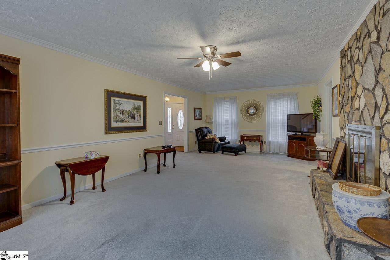123 Victoria Way Piedmont, SC 29673 - Photo 8 of 41 Gallery Image 8