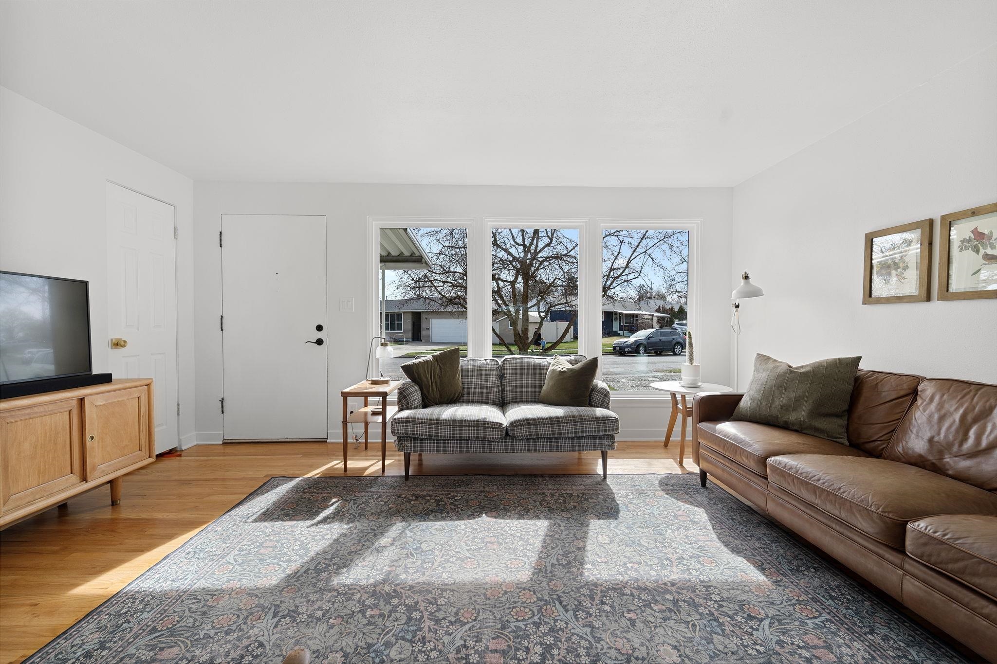 5911 North Ridgeview Place Spokane, WA 99205 - Photo 7 of 44 Gallery Image 7