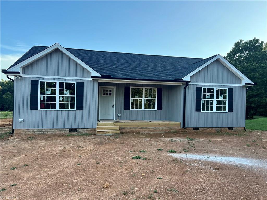 328 Jim Elliott Road Denton, NC 27239 - Photo 1 of 21 Gallery Image 1