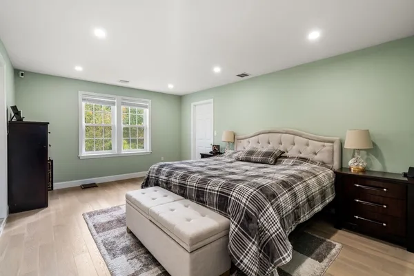 $5,500 | 63 Pine Street, Natick, MA 01760