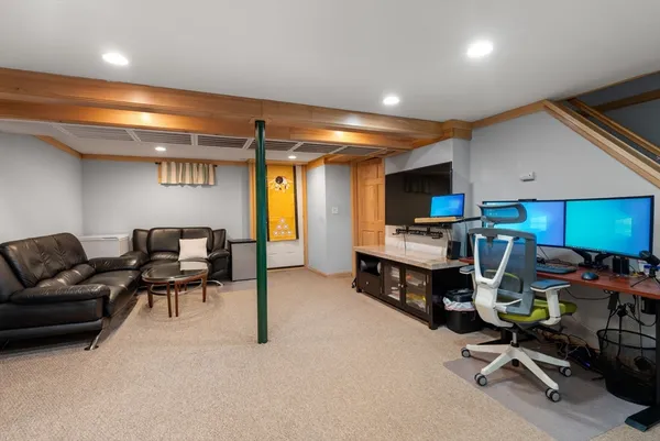 $5,500 | 63 Pine Street, Natick, MA 01760