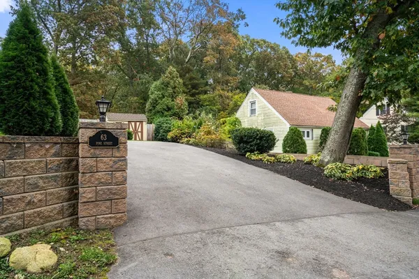 $5,500 | 63 Pine Street, Natick, MA 01760