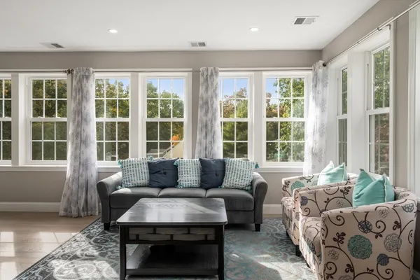 $5,500 | 63 Pine Street, Natick, MA 01760