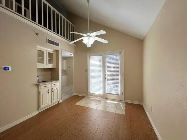 $2,350 | 1503 Mccoy Street, Dallas, TX 75204