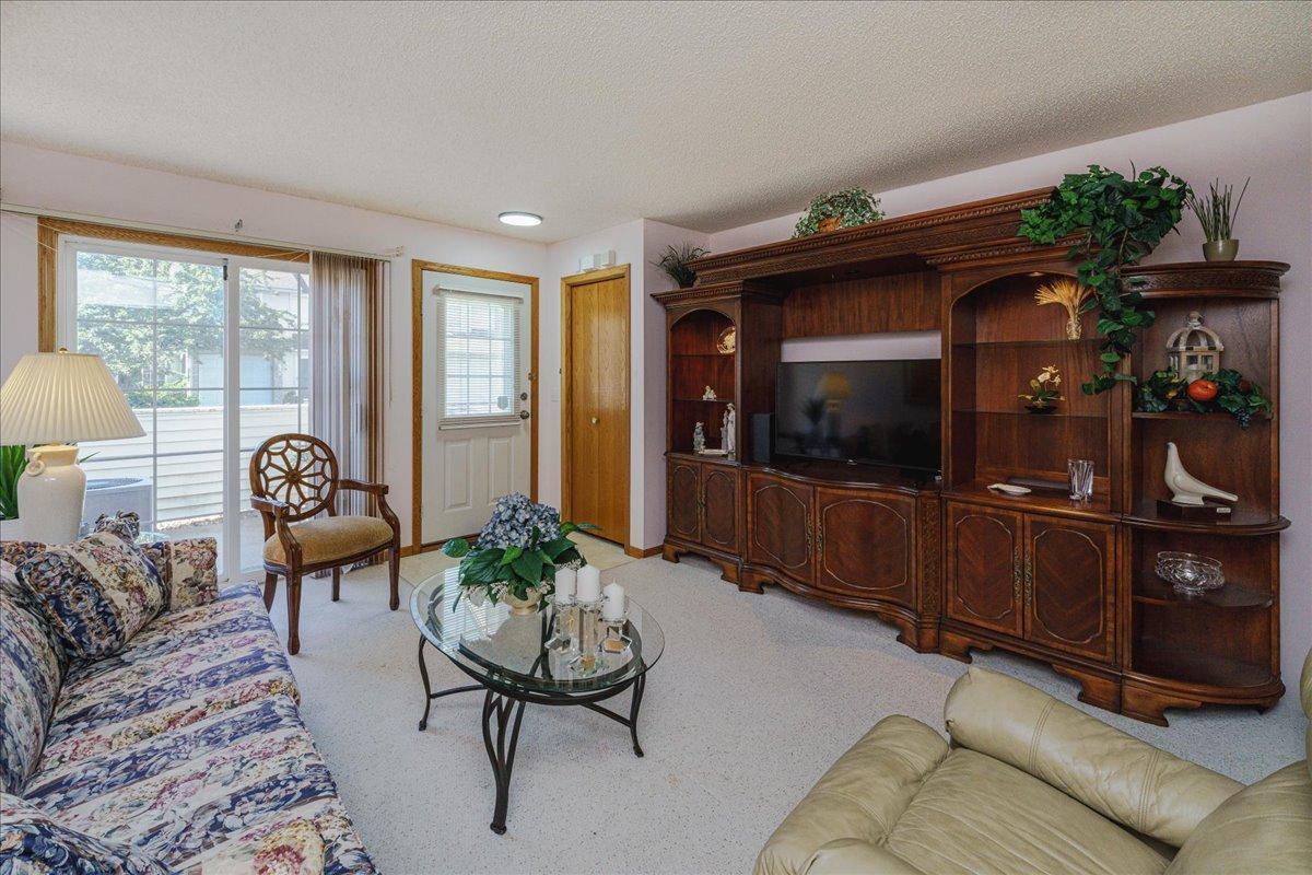 2775 Ranchview Lane North, Unit 4 Plymouth, MN 55447 - Photo 5 of 29