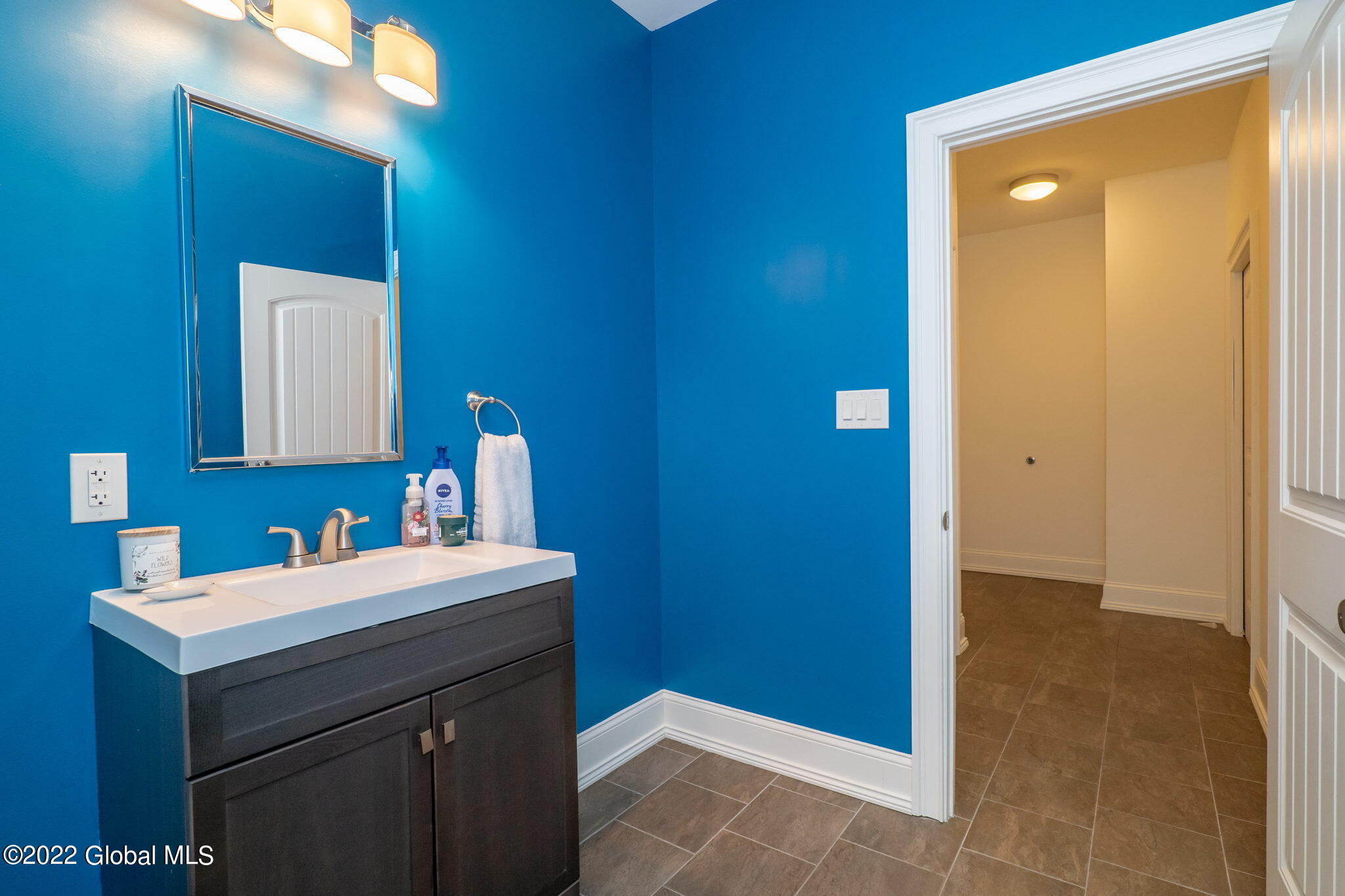 4488 Hurst Road Guilderland, NY 12085 - Photo 21 of 60 21-web-or-mls-4488HurstRd-21