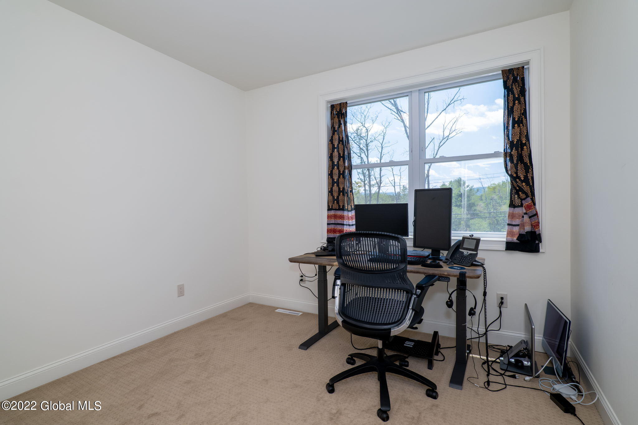 4488 Hurst Road Guilderland, NY 12085 - Photo 36 of 60 34-web-or-mls-4488HurstRd-34