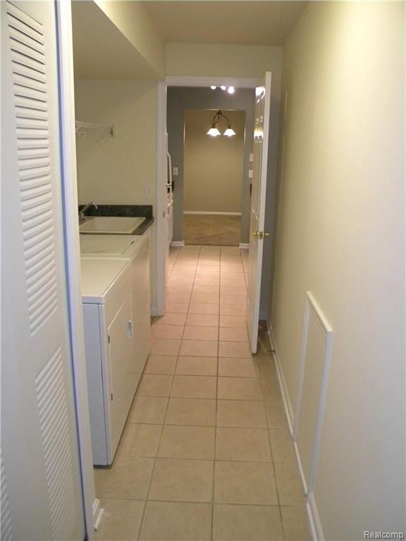 3585 Oakmonte Boulevard, Unit 58 Rochester, MI 48306 - Photo 31 of 43