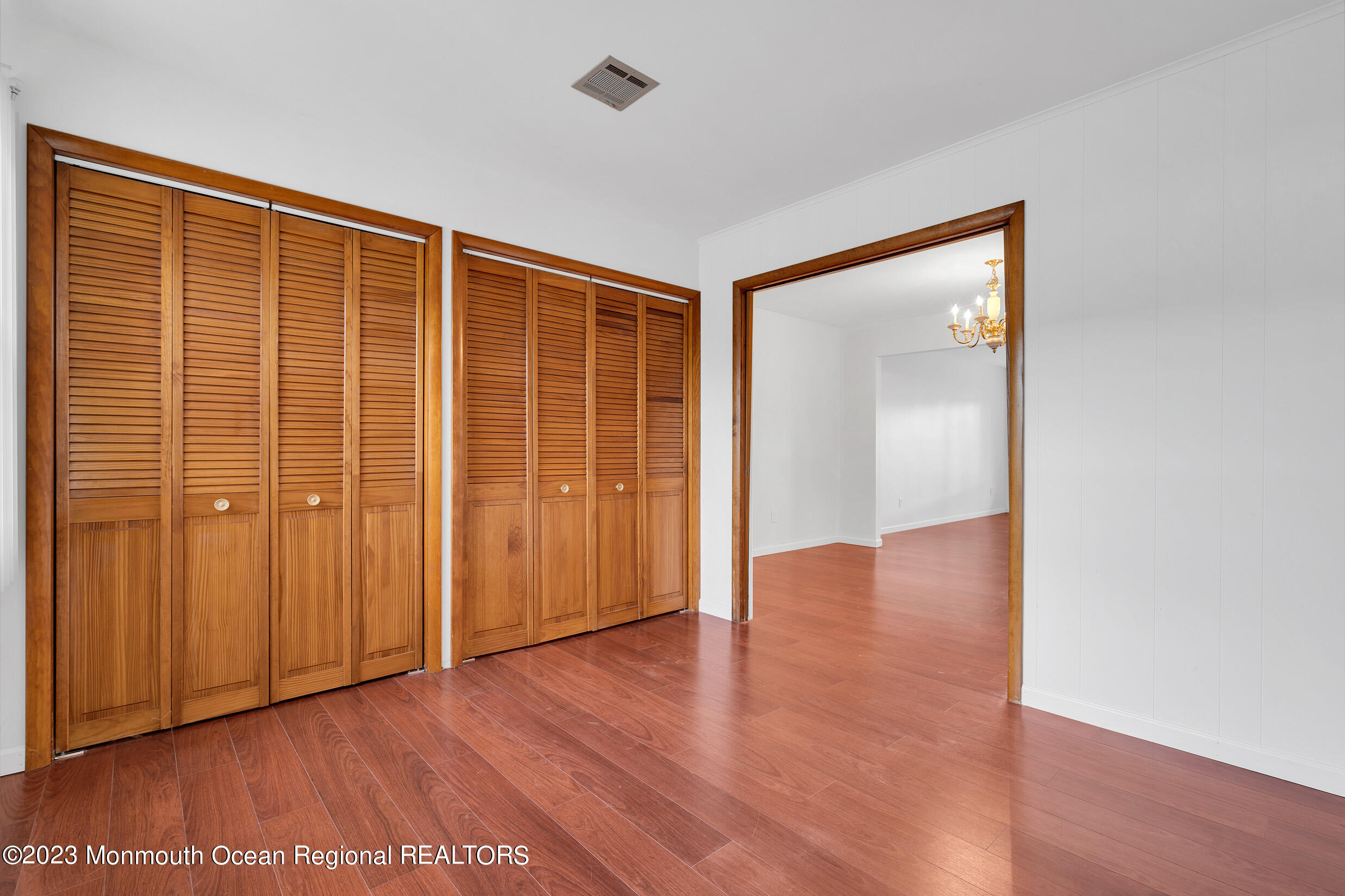 25 Jericho Road Toms River, NJ 08757 - Photo 17 of 39 5 (9)