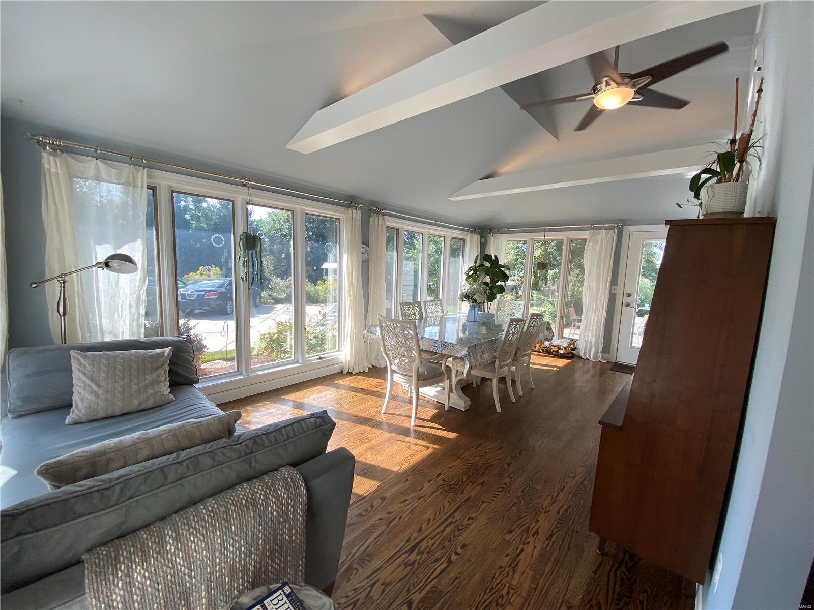 2 Rutherford Lane St. Louis, MO 63131 - Photo 7 of 36