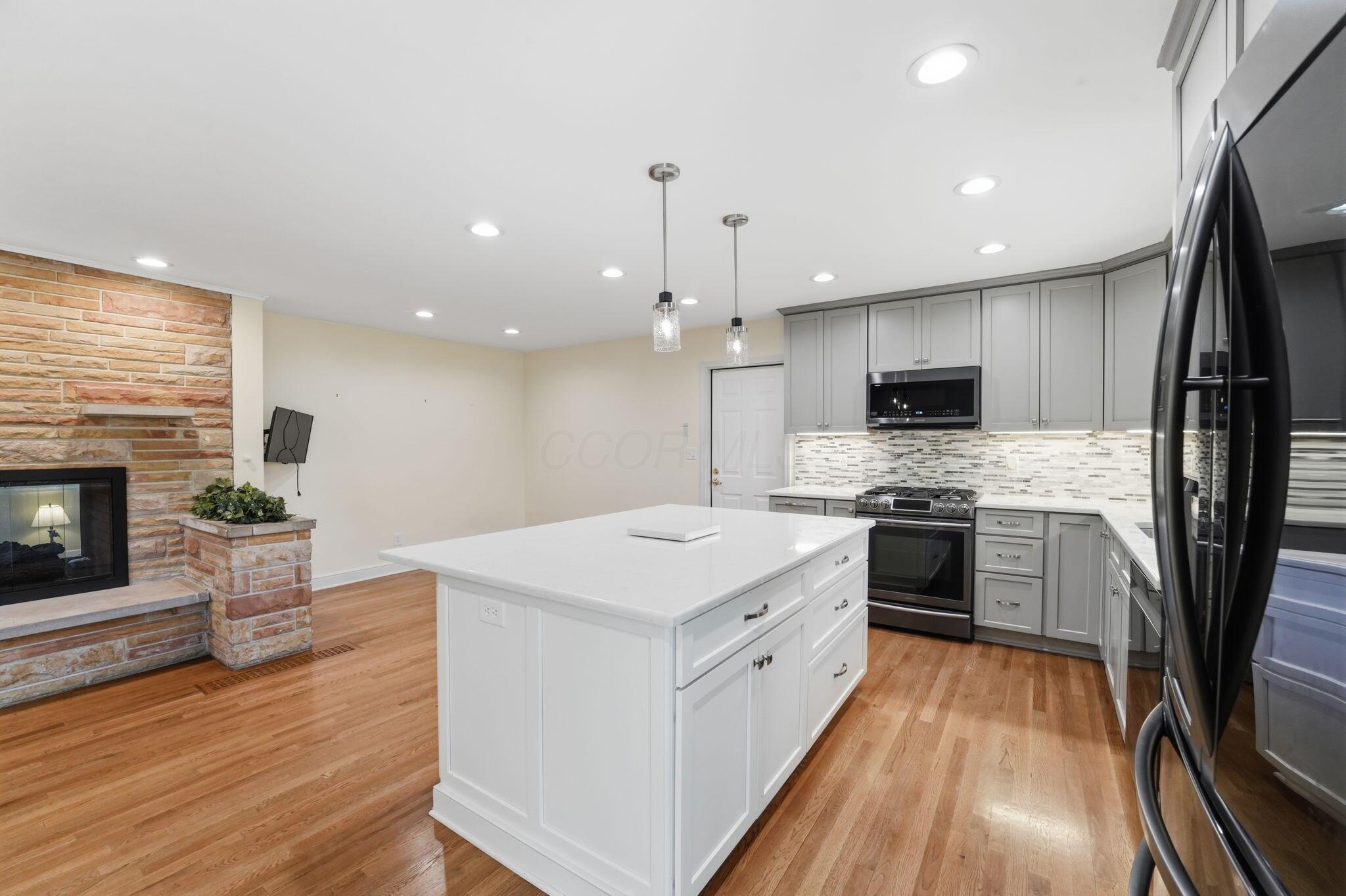 2290 Middlesex Road Columbus, OH 43220 - Photo 10 of 49