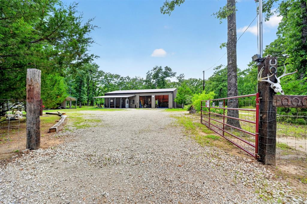1425 Raintree Road West Tawakoni, TX 75474 - Photo 2 of 27