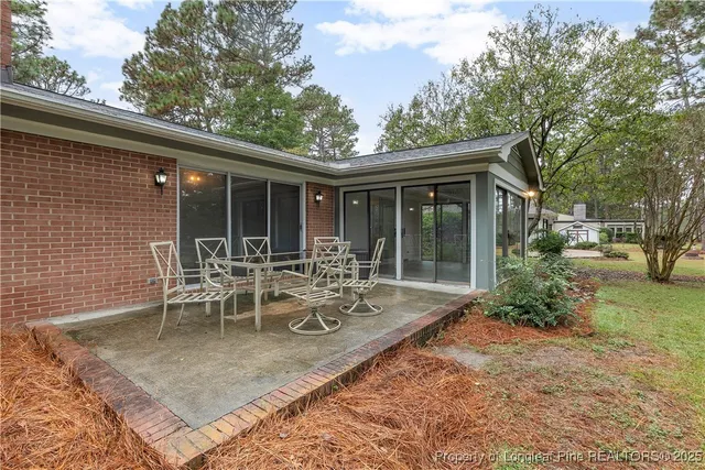 $444,200 | 4 Bogie Drive, Whispering Pines, NC 28327
