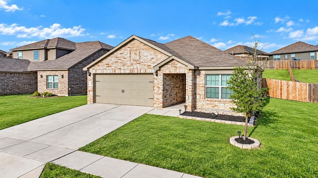 119 Barbwire Way Newark, TX 76071 - Photo 2 of 40 Grass is AI altered to be green