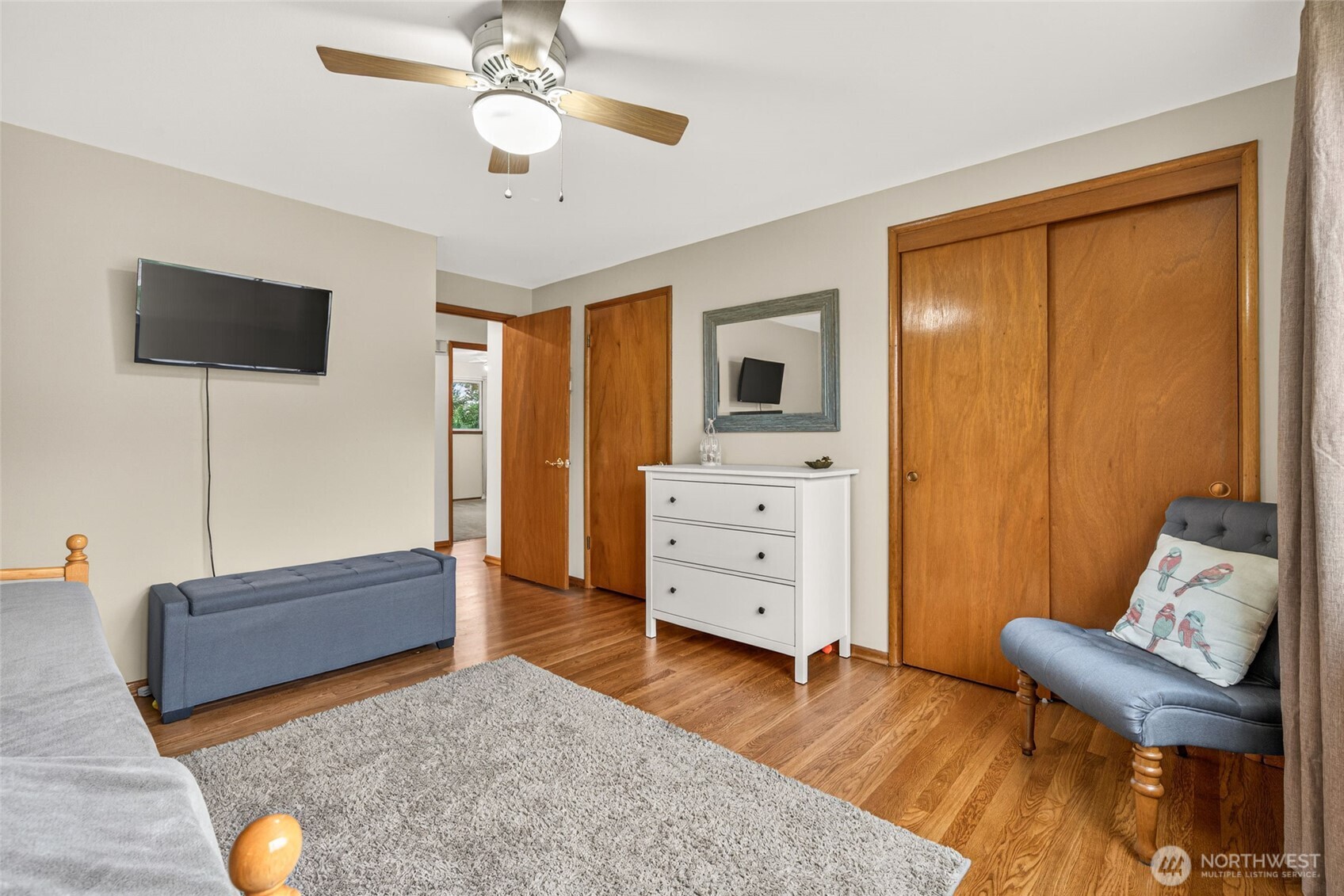 807 Jefferson Avenue Northeast Renton, WA 98056 - Photo 23 of 39 Gallery Image 23