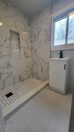 $2,500 | 655 Robinwood Drive, Troy, MI 48083