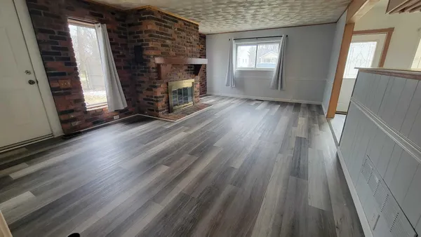 $2,500 | 655 Robinwood Drive, Troy, MI 48083