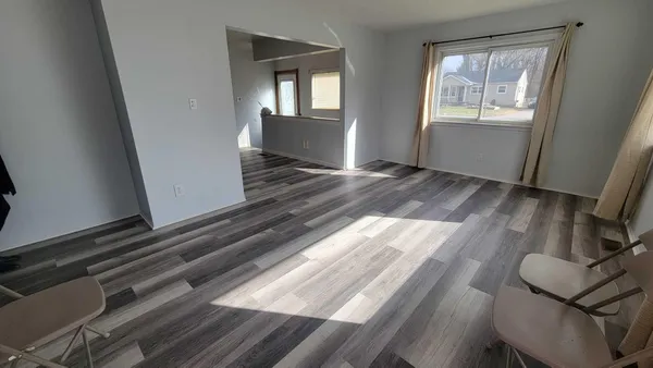 $2,500 | 655 Robinwood Drive, Troy, MI 48083