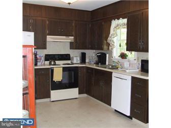 280 School Road Lincoln University, PA 19352 - Photo 7 of 12 Kitchen