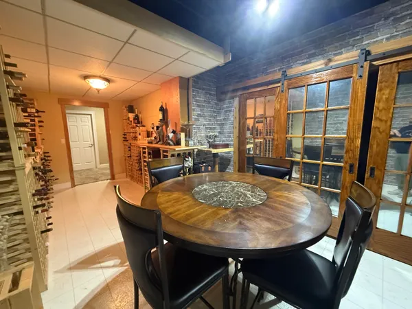 $1,055,000 | 1835 Brookview Drive, Saline, MI 48176