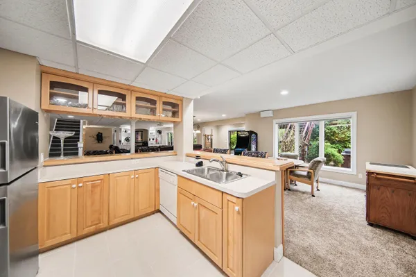 $1,055,000 | 1835 Brookview Drive, Saline, MI 48176