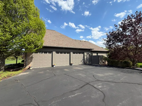 $1,055,000 | 1835 Brookview Drive, Saline, MI 48176