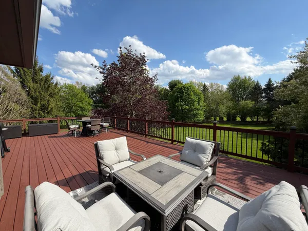 $1,055,000 | 1835 Brookview Drive, Saline, MI 48176