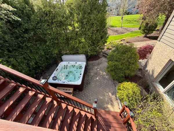 $1,055,000 | 1835 Brookview Drive, Saline, MI 48176