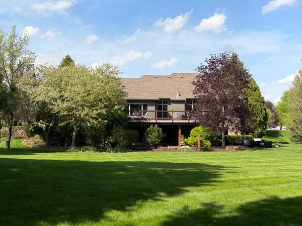 $1,055,000 | 1835 Brookview Drive, Saline, MI 48176