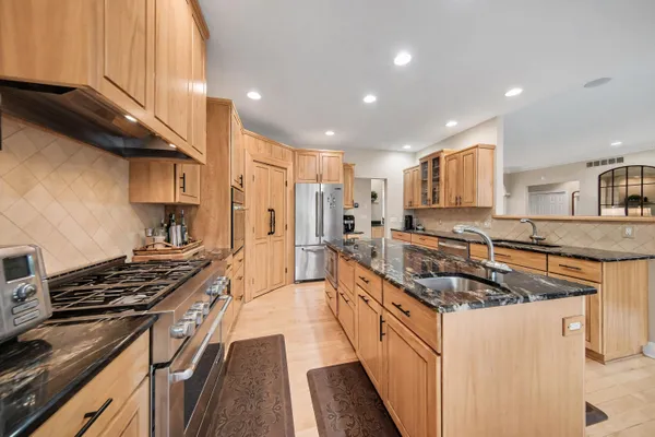 $1,055,000 | 1835 Brookview Drive, Saline, MI 48176