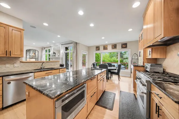 $1,055,000 | 1835 Brookview Drive, Saline, MI 48176