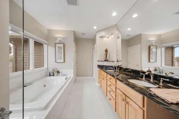 $1,055,000 | 1835 Brookview Drive, Saline, MI 48176