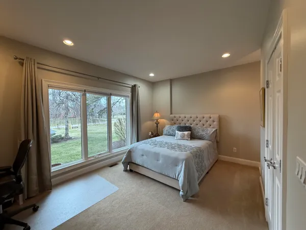 $1,055,000 | 1835 Brookview Drive, Saline, MI 48176