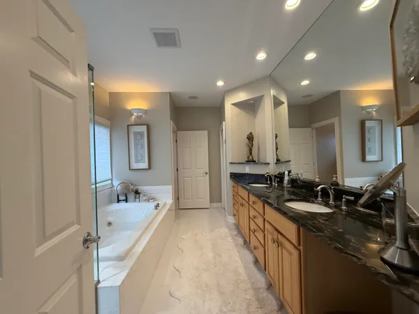 $1,055,000 | 1835 Brookview Drive, Saline, MI 48176