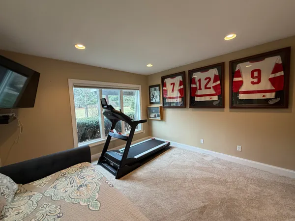 $1,055,000 | 1835 Brookview Drive, Saline, MI 48176