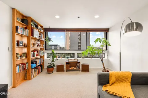 $849,000 | 880 West 1st Street, Unit 302, Los Angeles, CA 90012