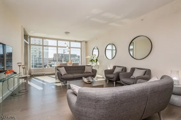 $8,000 | 15 Morris Avenue, Unit 216, Long Branch City, NJ 07740