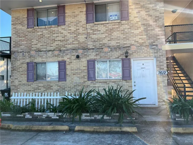 $1,150 | 7612 West Judge Perez Drive, Unit A, Arabi, LA 70032