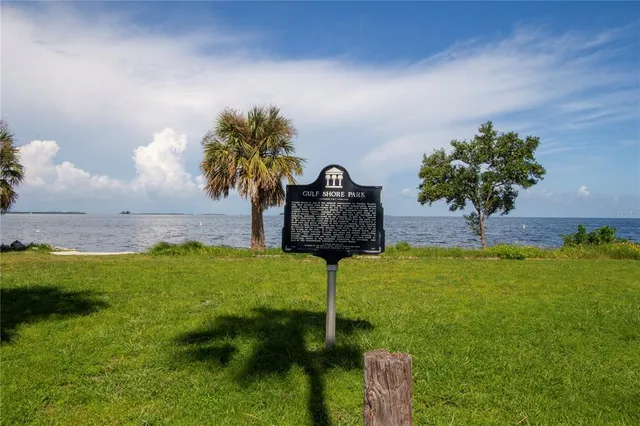 $480 | 536 Ontario Avenue, Crystal Beach, FL 34681