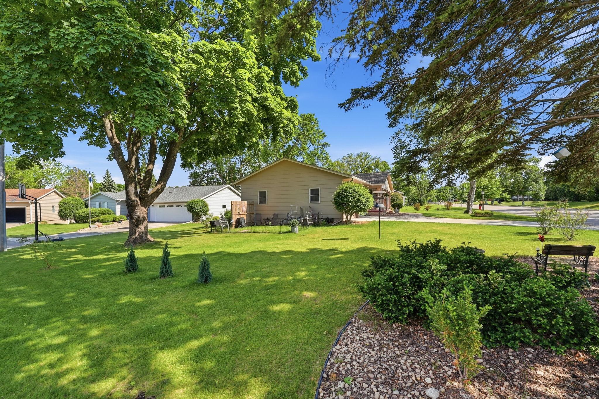 1709 6th Street Southwest Willmar, MN 56201 - Photo 7 of 43