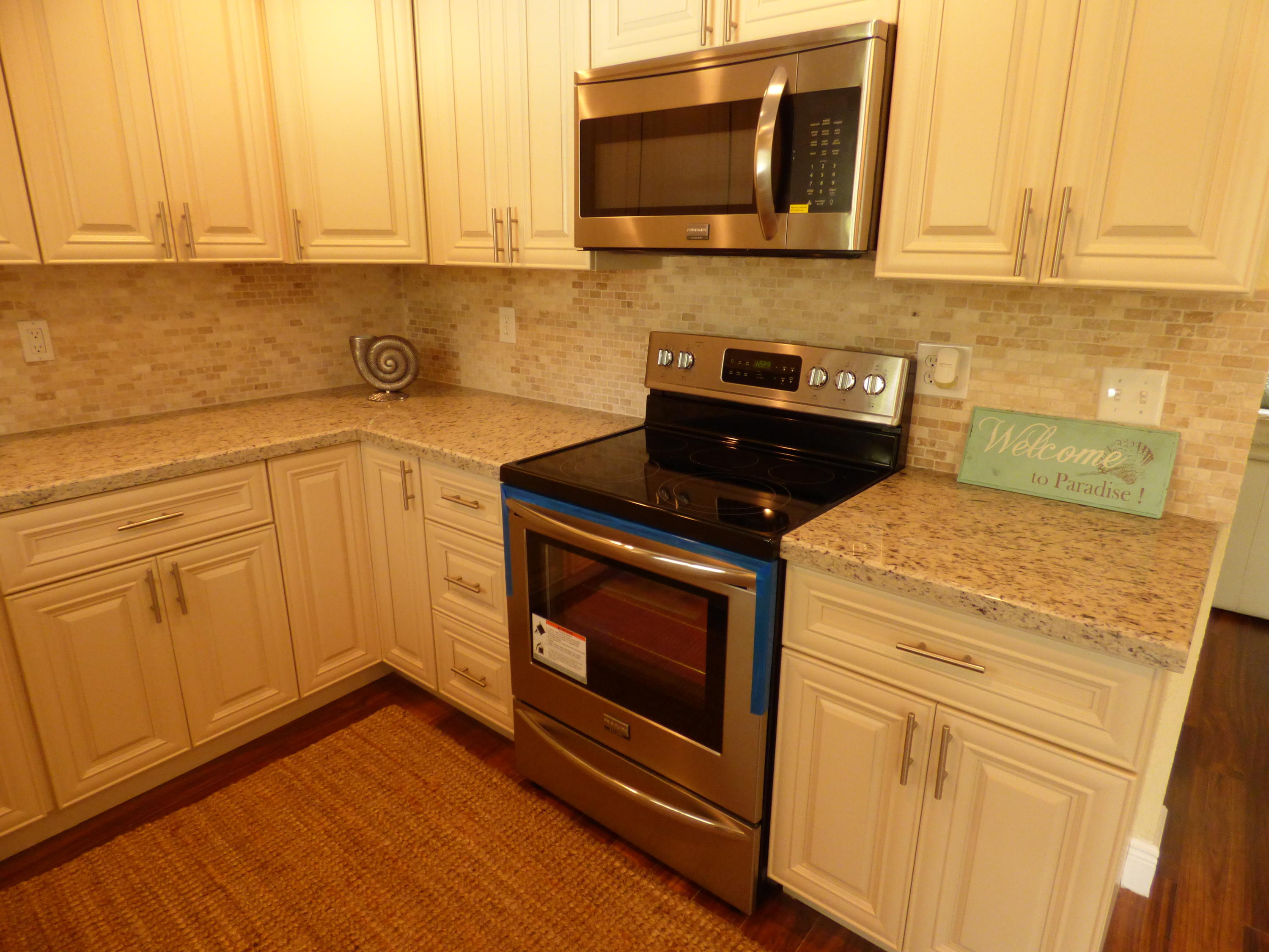 735 Hampton Road West Palm Beach, FL 33405 - Photo 11 of 39 P1000741