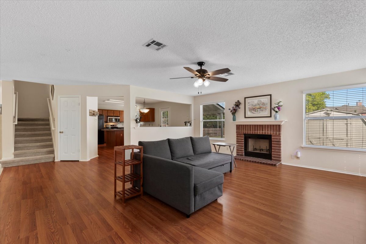 601 Wagon Wheel Trail Pflugerville, TX 78660 - Photo 11 of 39