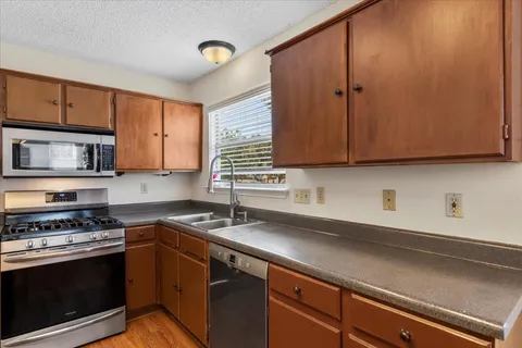 $460,000 | 601 Wagon Wheel Trail, Pflugerville, TX 78660