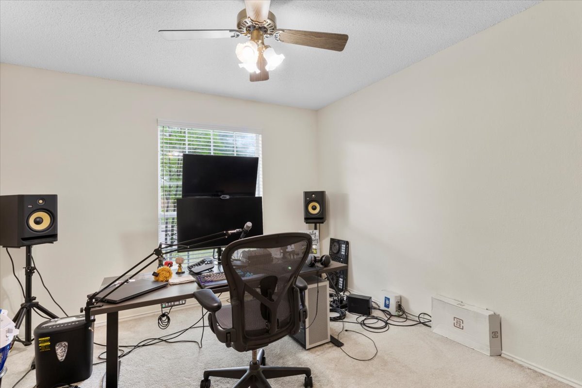 601 Wagon Wheel Trail Pflugerville, TX 78660 - Photo 30 of 39