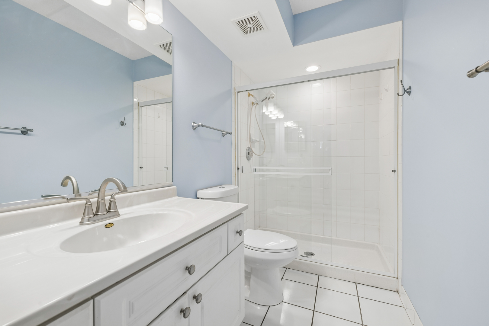 5 South Pine Street, Unit 405B Mount Prospect, IL 60056 - Photo 14 of 20