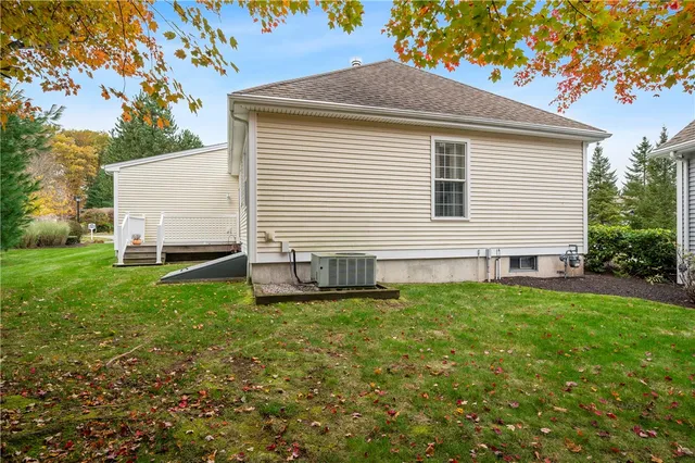 $475,000 | 170 Providence Pike, Unit 47, North Smithfield, RI 02896