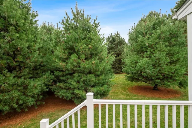 $475,000 | 170 Providence Pike, Unit 47, North Smithfield, RI 02896